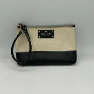 Kate Spade colorblock black & cream leather wristlet / small handbag